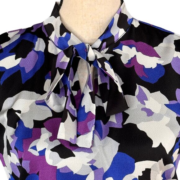 Bar III XX-Small Top Floral Sleeveless V-Neck Tie Keyhole Neck Lightweight New - Picture 2 of 8